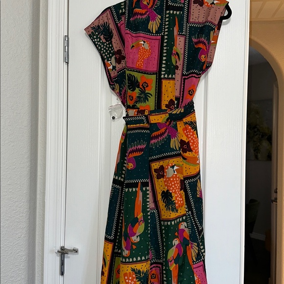 NWT vibrant lightweight dress live for truth size medium - Picture 7 of 10
